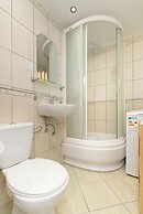 Studio for 4 Guests Gdansk by Renters