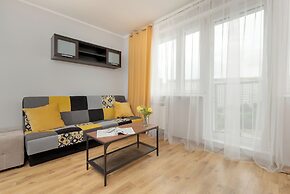 Studio for 4 Guests Gdansk by Renters