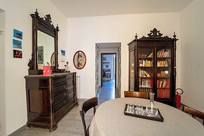 Sansevero Family Apartment