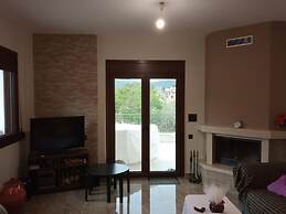 Effie's Maisonette With Detached Studio