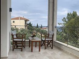 Effie's Maisonette With Detached Studio