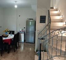 Effie's Maisonette With Detached Studio