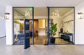 Luaz Suites Volos Center