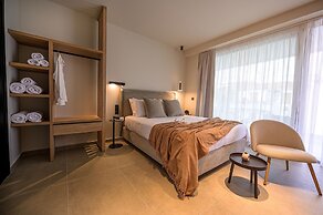 Luaz Suites Volos Center