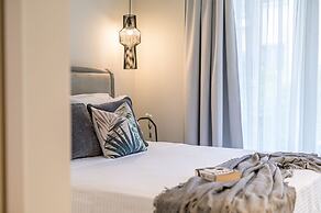 Luaz Suites Volos Center