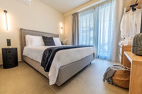 Luaz Suites Volos Center