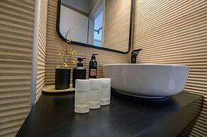 Luaz Suites Volos Center