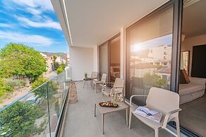 Luaz Suites Volos Center