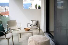 Luaz Suites Volos Center