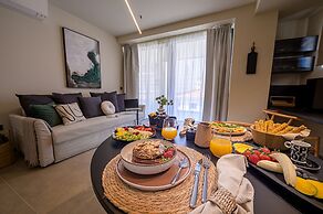 Luaz Suites Volos Center