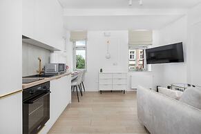 Studio Poniatowskiego With Parking by Renters