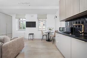 Poniatowskiego Studio by Renters