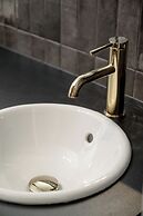 Poniatowskiego Studio by Renters