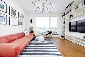 Karlińskiego Apartment Warsaw by Renters