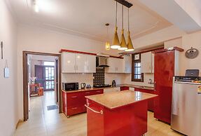 The Sunset Abode Shimla 4BR Valley Views