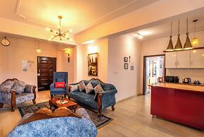 The Sunset Abode Shimla 4BR Valley Views