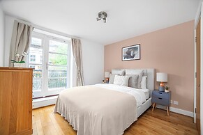 The Canary Wharf Flat