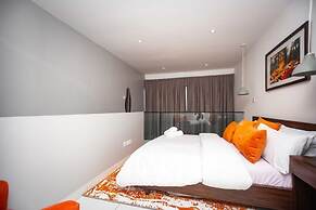 Embassy Gardens Royal Luxury Apartments