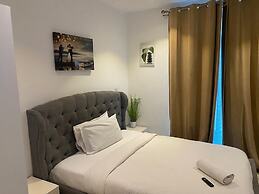 Embassy Gardens Royal Luxury Apartments