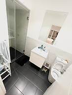 Embassy Gardens Royal Luxury Apartments