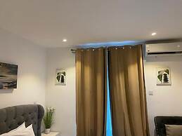 Embassy Gardens Royal Luxury Apartments