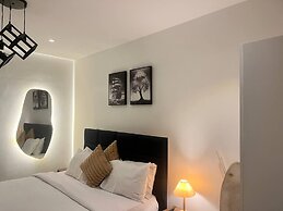 Embassy Gardens Royal Luxury Apartments