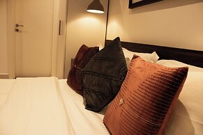 Embassy Gardens Royal Luxury Apartments