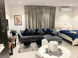 Embassy Gardens Royal Luxury Apartments