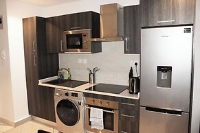 Embassy Gardens Royal Luxury Apartments