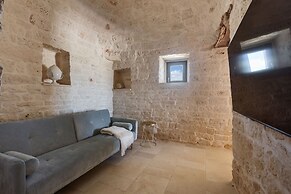 4003 Brunaldi Trulli by Perle di Puglia