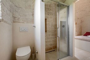 4003 Brunaldi Trulli by Perle di Puglia