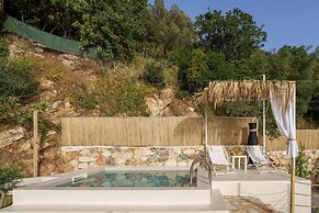 Gogna Luxury Domes in Crete