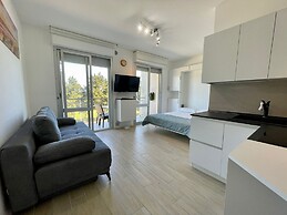 Renovate Studio in a Good Location - Beahost