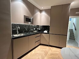 BIBO SUITES PALACIO DE PÓRTAGO