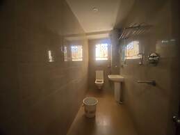 Hotel Golden Plam Tilak Nagar Market