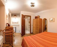 Navona Romantic House