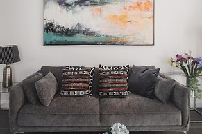 Phaedrus Living Luxury Botanic Residence