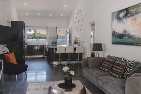 Phaedrus Living Luxury Botanic Residence