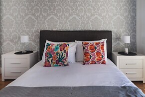 Phaedrus Living Luxury Botanic Residence