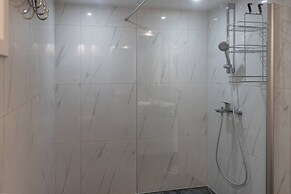 Phaedrus Living Luxury Botanic Residence