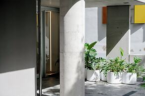 Hestia at Pasaje Calas