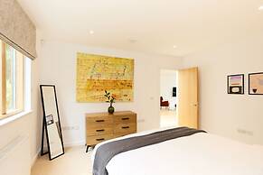 The Putney Wonder - Dazzling 3bdr Flat With Garden
