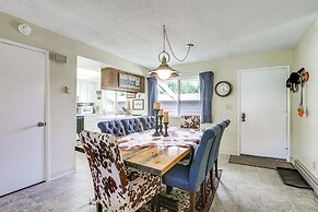 Carbondale Condo w/ Balcony & On-site Fly Fishing!