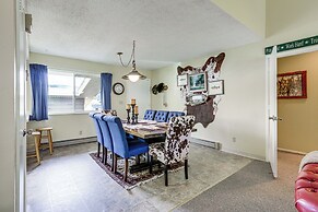 Carbondale Condo w/ Balcony & On-site Fly Fishing!