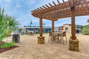 Lake LBJ Condo w/ Private Balcony, Lake Views