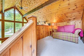 Family-friendly Ludlow Cabin on Lake Pauline!
