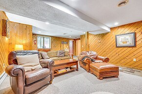 Family-friendly Ludlow Cabin on Lake Pauline!