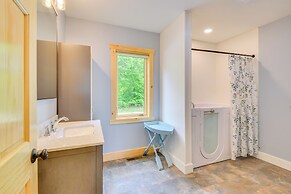 Hot Tub & Dock: Waterfront Wellesley Island Home!