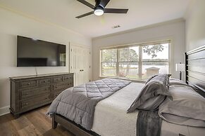 Beautiful Lake Sinclair Retreat w/ Dock & Deck!