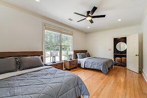 Beautiful Lake Sinclair Retreat w/ Dock & Deck!